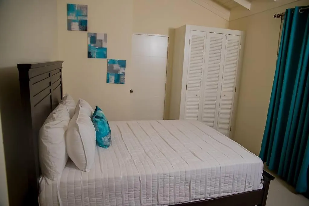 Entire Residential Home • Trelawny• Smalls Villa Florence Hall Ferienhaus