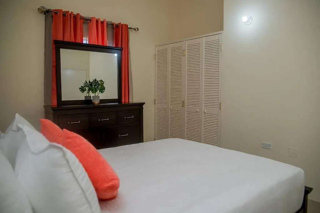 Entire Residential Home • Trelawny• Smalls Villa Florence Hall Ferienhaus